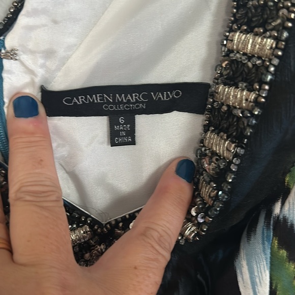 Carmen Marc Valvo women multicolored Ikat print silk dress w/sequin & beading - Picture 3 of 12